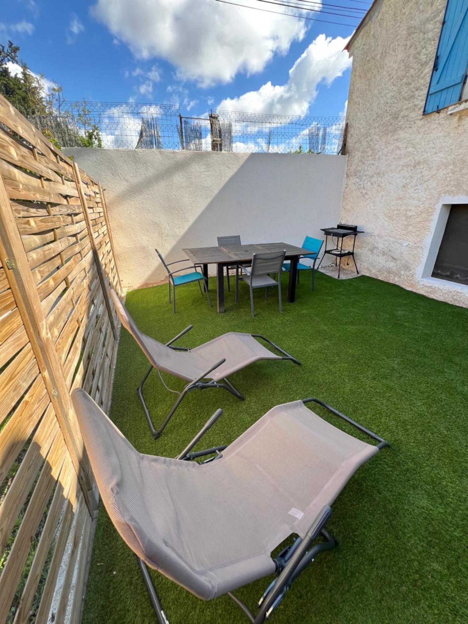 Appartement T2 Avec Jardin Puget-sur-Argens Exterior foto
